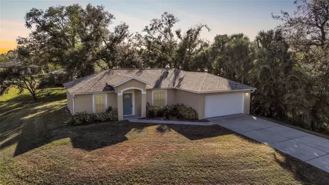 4865 Lorri Cir, North Port, FL 34286