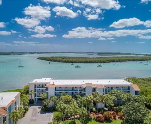 1751 Beach Rd #204, Englewood, FL 34223