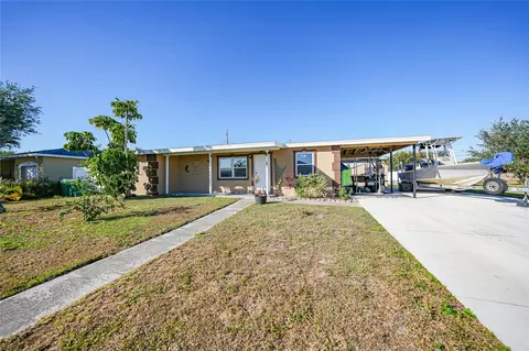 640 Floral Ln, Port Charlotte, FL 33952