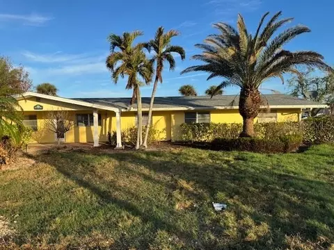 1940 Mississippi Ave, Englewood, FL 34224