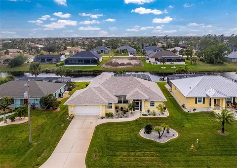 233 Marker Rd, Rotonda West, FL 33947