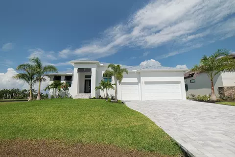 159 Colony Point Dr, Punta Gorda, FL 33950