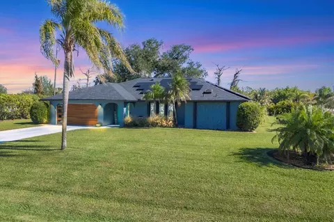 7510 Kenway St, Englewood, FL 34224