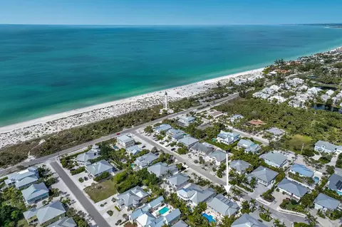 260 Seabreeze Ct, Boca Grande, FL 33921