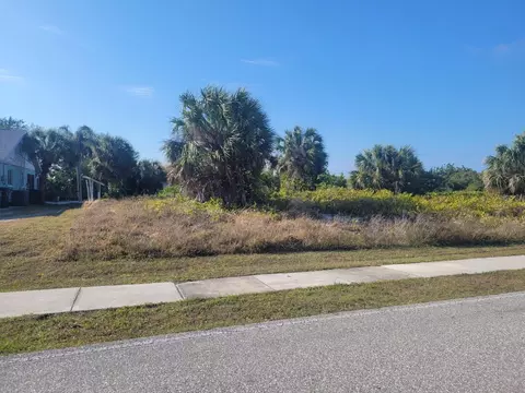 7437 Spinnaker Blvd, Englewood, FL 34224