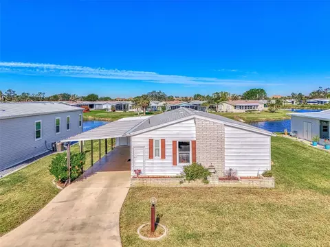 812 Seabrooke Dr, Englewood, FL 34223