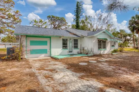 321 S Mango St, Englewood, FL 34223