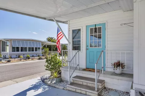 5760 Sunflower Rd, Venice, FL 34293