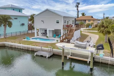 10451 Sherman St, Englewood, FL 34224
