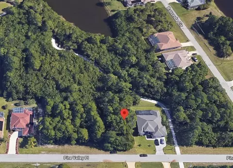 5 Pine Valley Pl, Rotonda West, FL 33947
