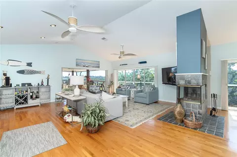 Living - 5 Pointe Way, Placida, FL 33946 photo 1 of 4