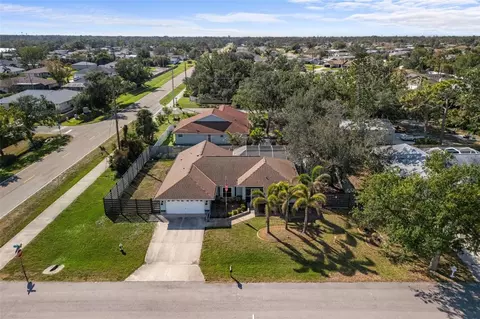 803 Diane Cir, Englewood, FL 34223