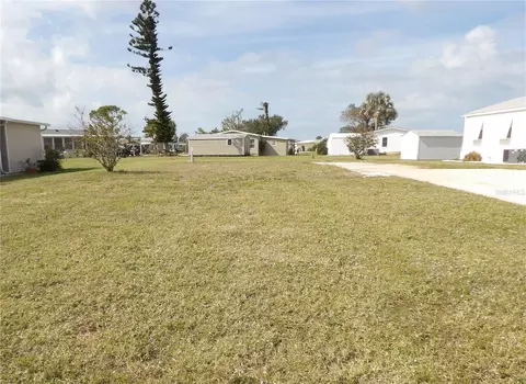 6179 Oriole Blvd, Englewood, FL 34224