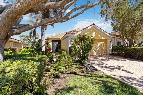 10508 Crooked Creek Dr, Venice, FL 34293