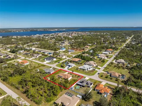 5441 Farley St, Port Charlotte, FL 33981