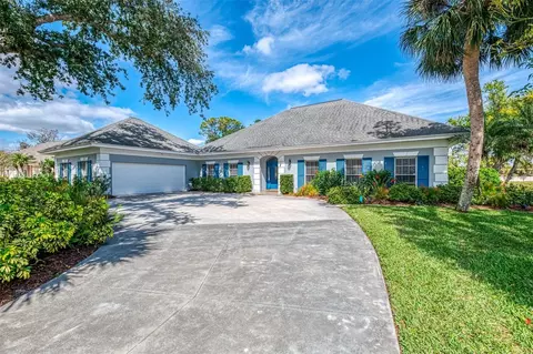 17 Dominica Dr, Englewood, FL 34223