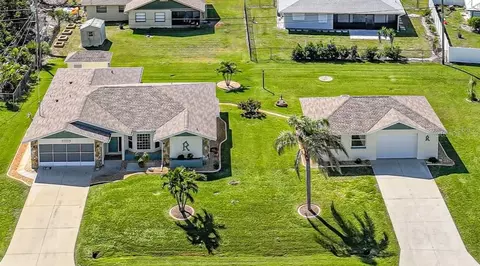 9423 El Campo Ave, Englewood, FL 34224