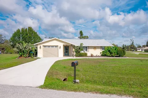 2545 Geneva Rd, Venice, FL 34293