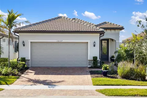 13137 Oriago St, Venice, FL 34293