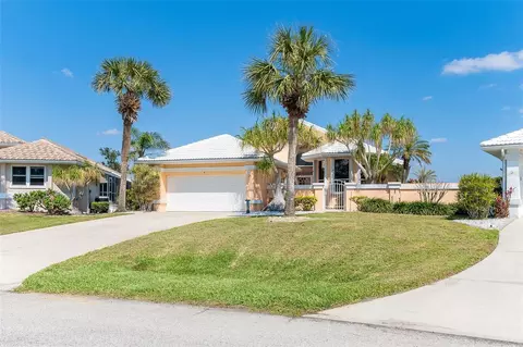 6 Windward Ct, Placida, FL 33946