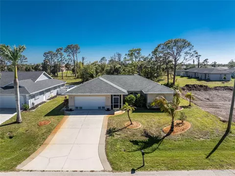 51 Mark Twain Ln, Rotonda West, FL 33947