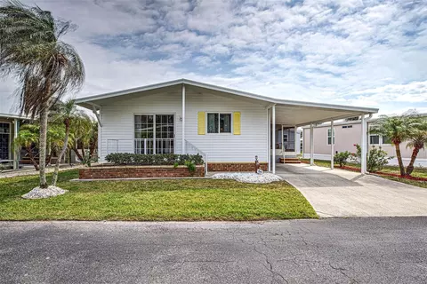54 N Easter Island Cir, Englewood, FL 34223