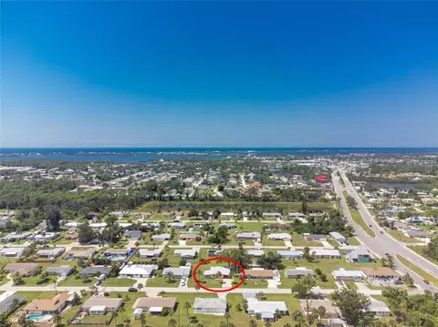 1680 Meadow Lark Ln, Englewood, FL 34224