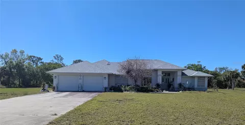925 Crestwood Rd, Englewood, FL 34223