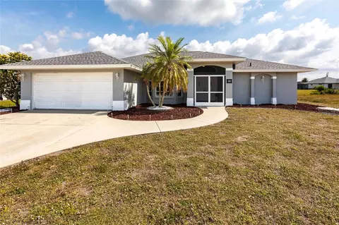 52 Mariner Ln, Rotonda West, FL 33947