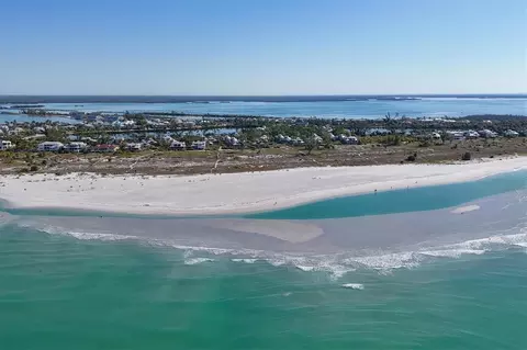 21 Seawatch Dr, Boca Grande, FL 33921