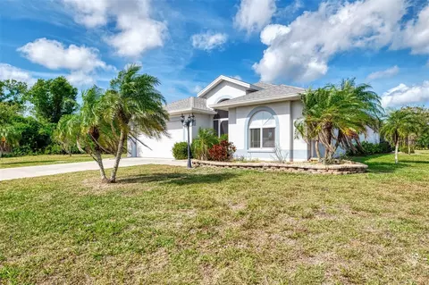 115 Australian Dr, Rotonda West, FL 33947