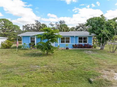 7035 Duke St, Englewood, FL 34224