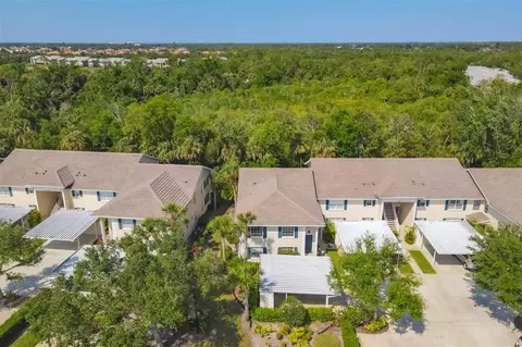 821 Montrose Dr #201, Venice, FL 34293