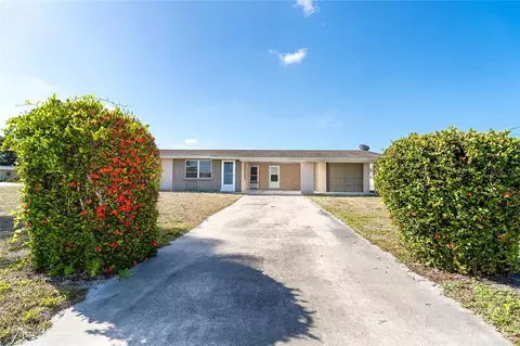 2075 Georgia Ave, Englewood, FL 34224