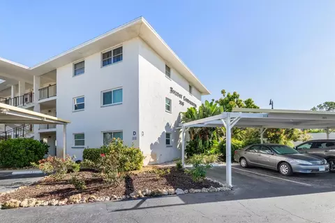 708 Tamiami Trl S #216, Venice, FL 34285