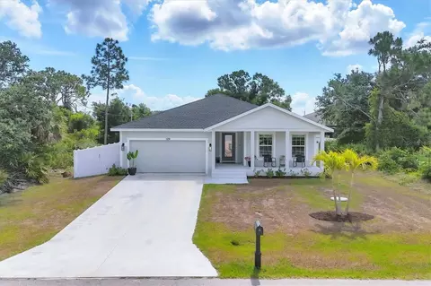 129 David Blvd, Rotonda West, FL 33947