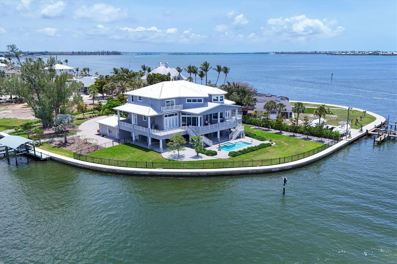 565 Green Dolphin Dr S, Placida, FL 33946 | MLS# D6142467 | 61