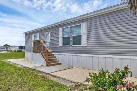 7337 Desant Ln, Port Charlotte, FL 33981