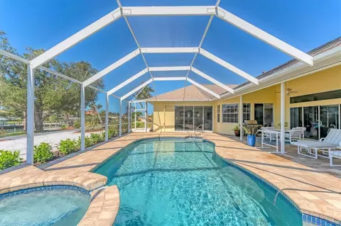 Exterior - 285 Spaniards Rd, Placida, FL 33946 photo 4 of 12