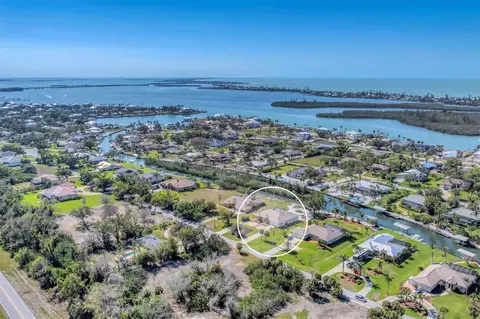 285 Spaniards Rd, Placida, FL 33946