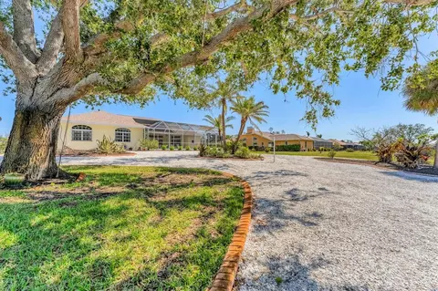 Exterior - 285 Spaniards Rd, Placida, FL 33946 photo 11 of 12