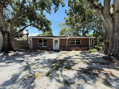 3810 Gopher St, Sarasota, FL 34232