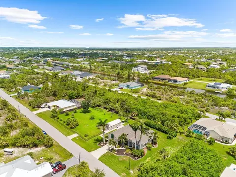15521 Lakeland Cir, Port Charlotte, FL 33981