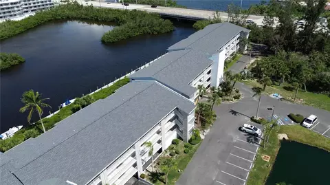 1401 S Mccall Rd #101, Englewood, FL 34223