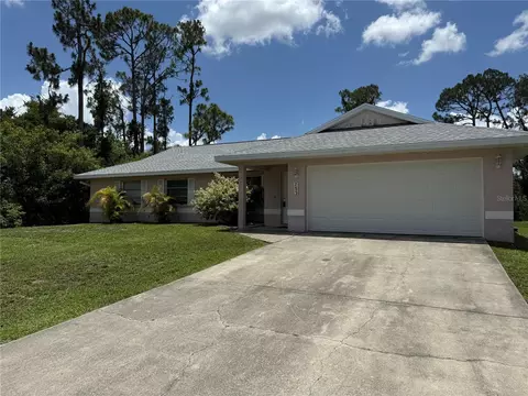 2473 Woodyglen St, Port Charlotte, FL 33948