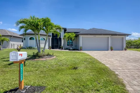 15128 Hennipen Cir, Port Charlotte, FL 33981