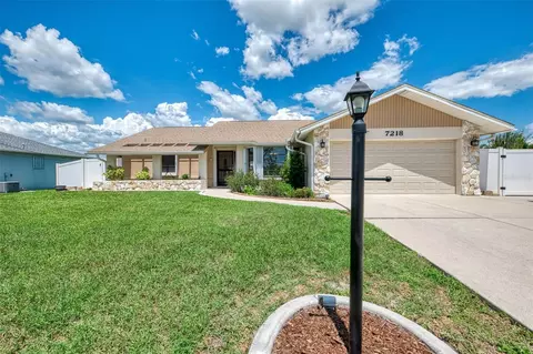 7218 Darlington St, Englewood, FL 34224