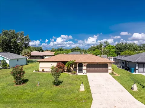 1097 Bounds St, Port Charlotte, FL 33952