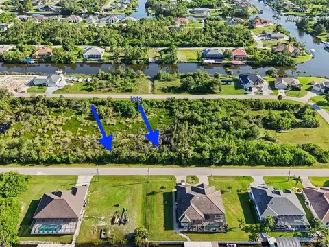 15657 Hennipen Cir, Port Charlotte, FL 33981