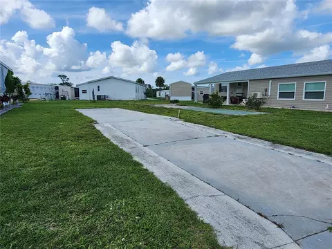 7547 Ratan Cir, Port Charlotte, FL 33981